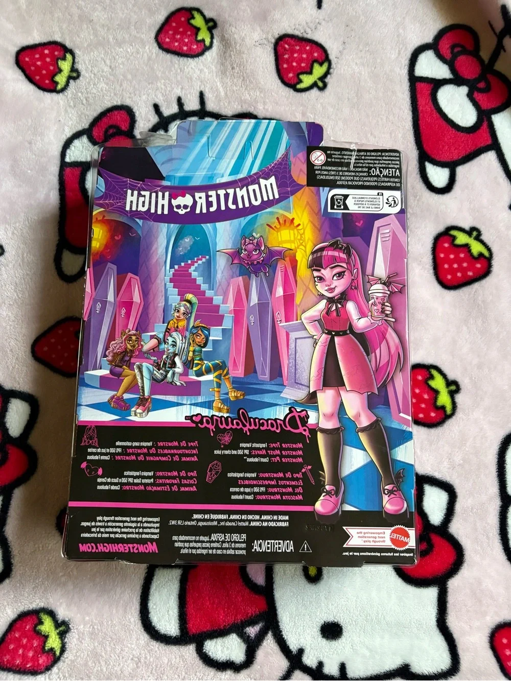 monster high Pink & Black Doll with Heart Purse and Bat Pet